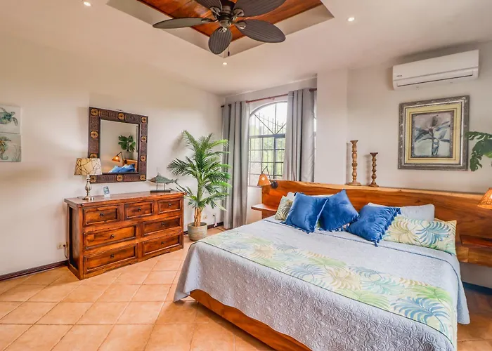 Walk To Ocean! Flamingo W/ Pool Access Hébergement de vacances Playa Flamingo