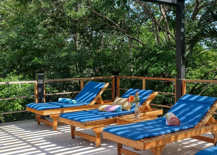 Walk To Ocean! Flamingo W/ Pool Access Playa Flamingo